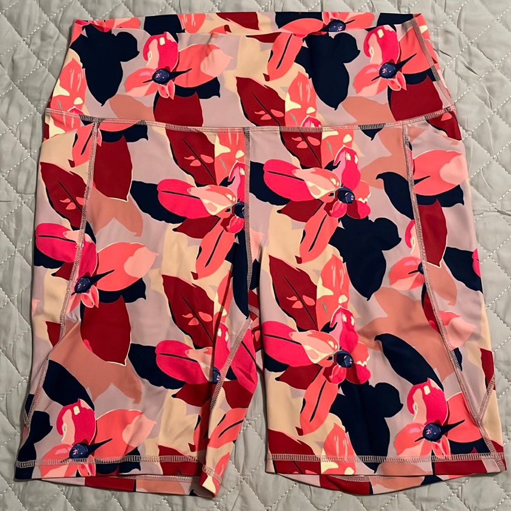 Senita shorts in excellent condition!